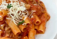 Slow Cooker Baked Ziti Recipe — Creamy, Cheesy One-Pot Meal