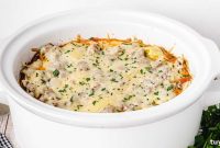 Slow Cooker Lasagna with Classic Meat and Cheese