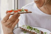 53 Filling Snacks for Weight Loss