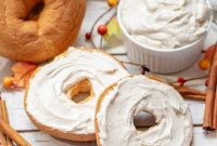 Whipped Maple Cinnamon Cream Cheese Spread (Gluten-Free)