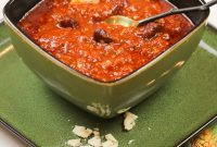 Chili Recipe to Feed a Crowd: Big Batch Chili for Gatherings