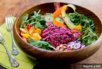 Beet Quinoa Buddha Bowl with Roasted Vegetables
