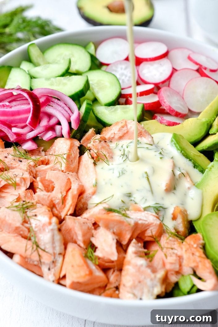 Salmon & Avocado Salad with Creamy Dill Dressing | Every Last Bite Salmon & Avocado Salad with Creamy Dill Dressing
