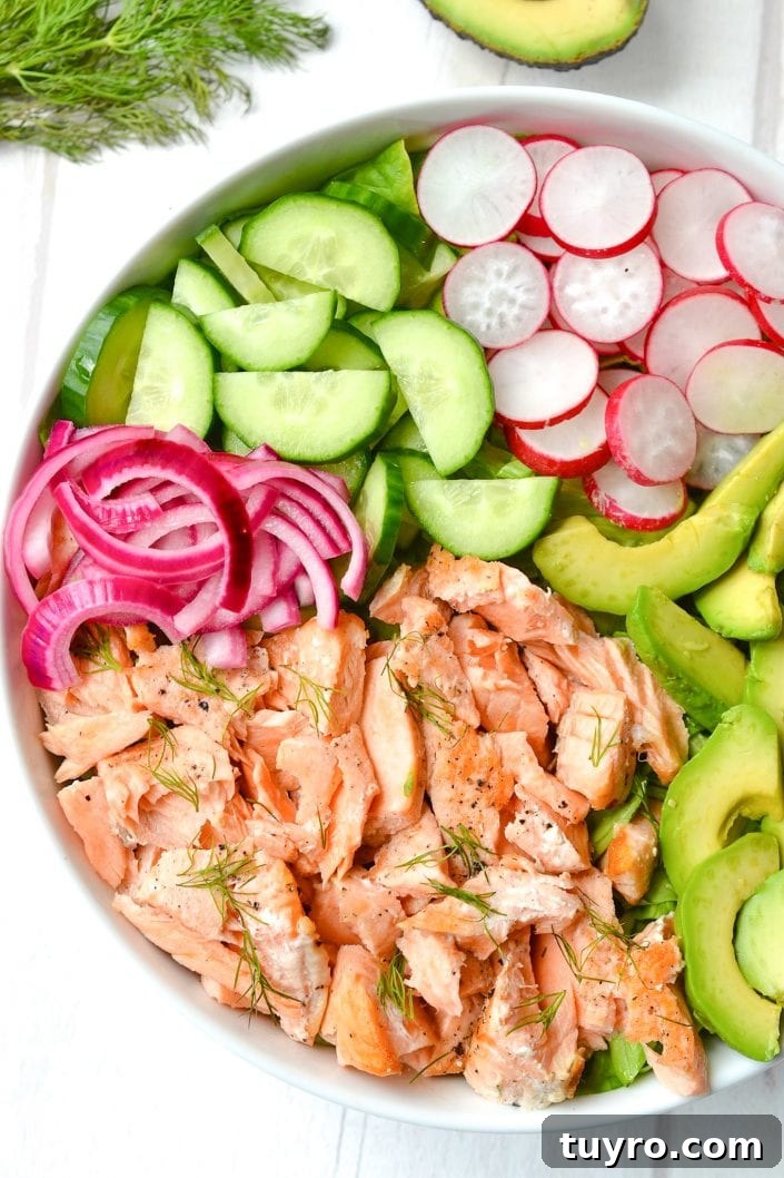Salmon & Avocado Salad with Creamy Dill Dressing | Every Last Bite Salmon & Avocado Salad with Creamy Dill Dressing