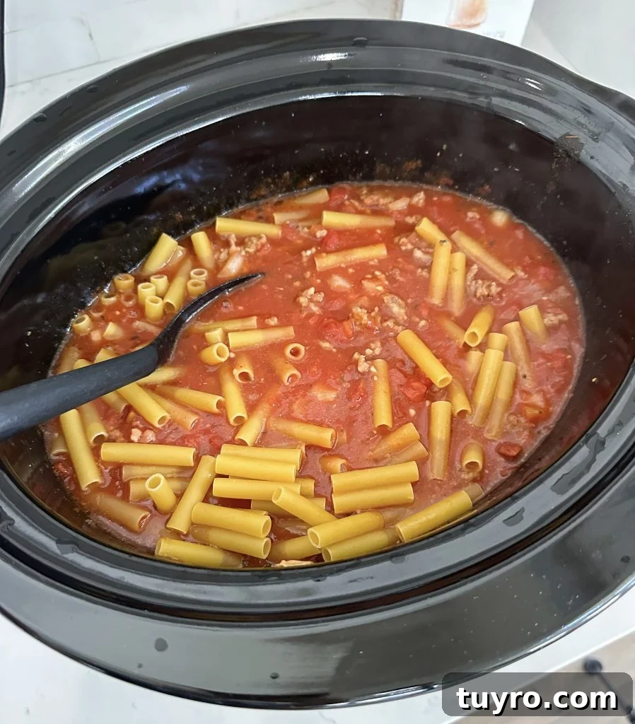 Slow Cooker Baked Ziti Recipe — Creamy, Cheesy One-Pot Meal 6 slow cooker baked ziti