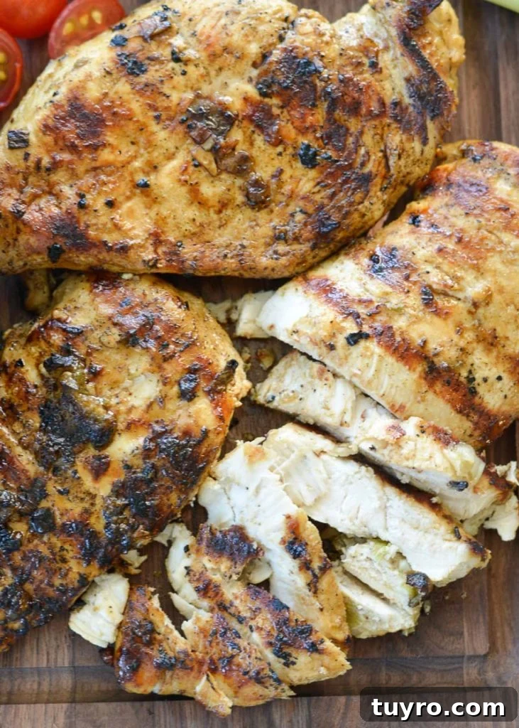 Try this delicious, gluten-free Easy Jalapeño Lime Marinade on all types of meats and vegetables! This versatile marinade can spice up your dishes without adding a ton of work, time, or preservatives!