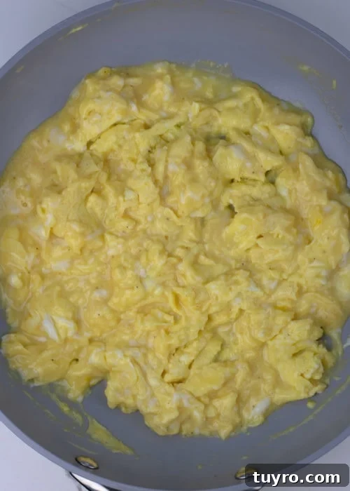 Ham, Broccoli and Cheddar Breakfast Scramble 7 Broccoli and ham ready to add to eggs