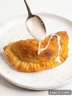 Apple empanadas
