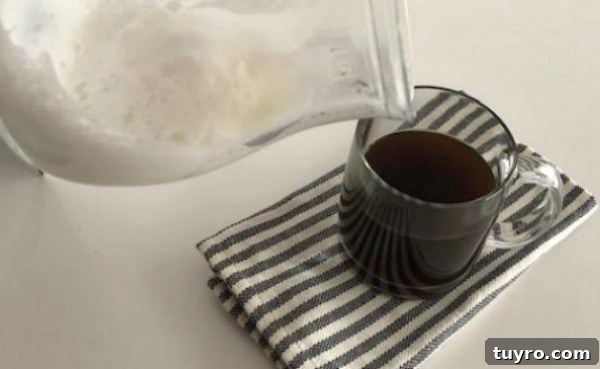 Starbucks Blonde Vanilla Latte Recipe: DIY Coffeehouse Version 9 starbucks blonde vanilla latte
