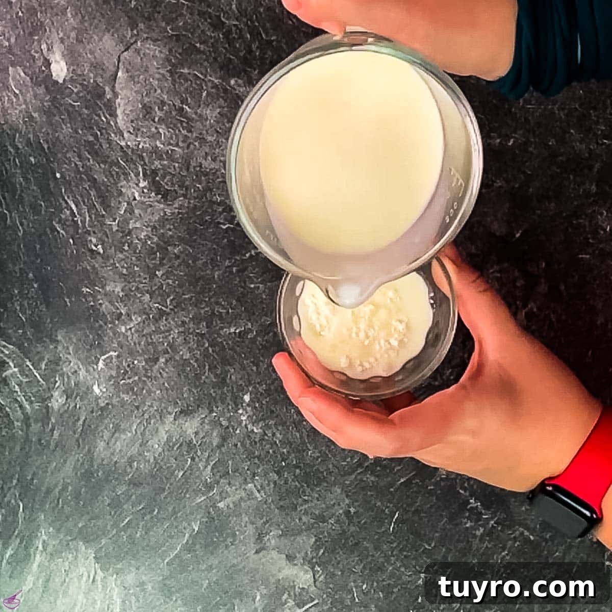 5 Ingredient Chocolate Cornstarch Pudding Recipe 4 Add a little milk to the cornstarch.