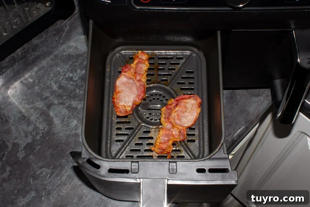 Crispy 10-Minute Air Fryer Bacon Recipe (UK) 10 Cooked back bacon in an air fryer