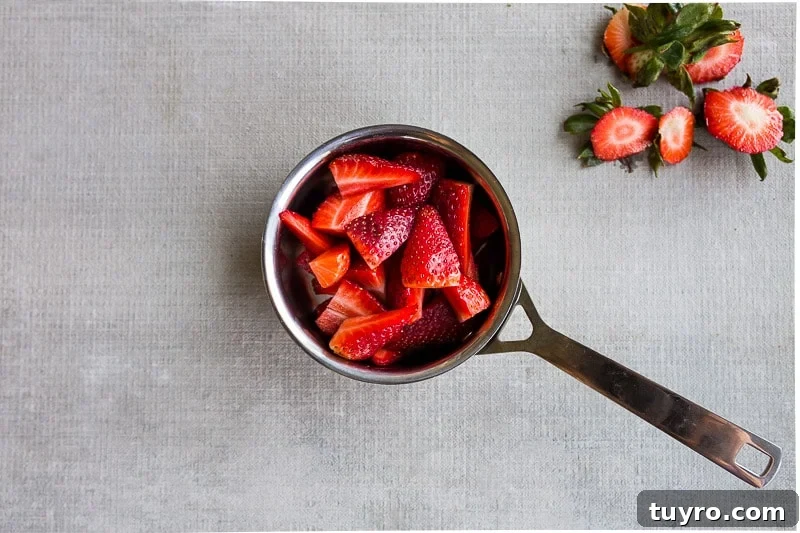 fresh strawberry frosting