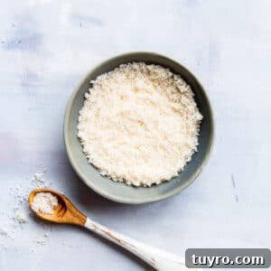 Make Vanilla Sugar at Home: Simple Recipe and Uses 17 A bowl of homemade vanilla sugar.