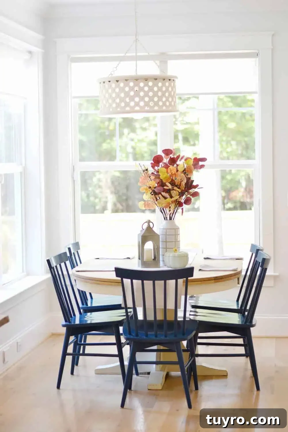 Affordable Fall and Halloween Home Tour: Stylish Seasonal Decor on a Budget 10 try branches from outside for free way to bring in Fall and the Halloween season