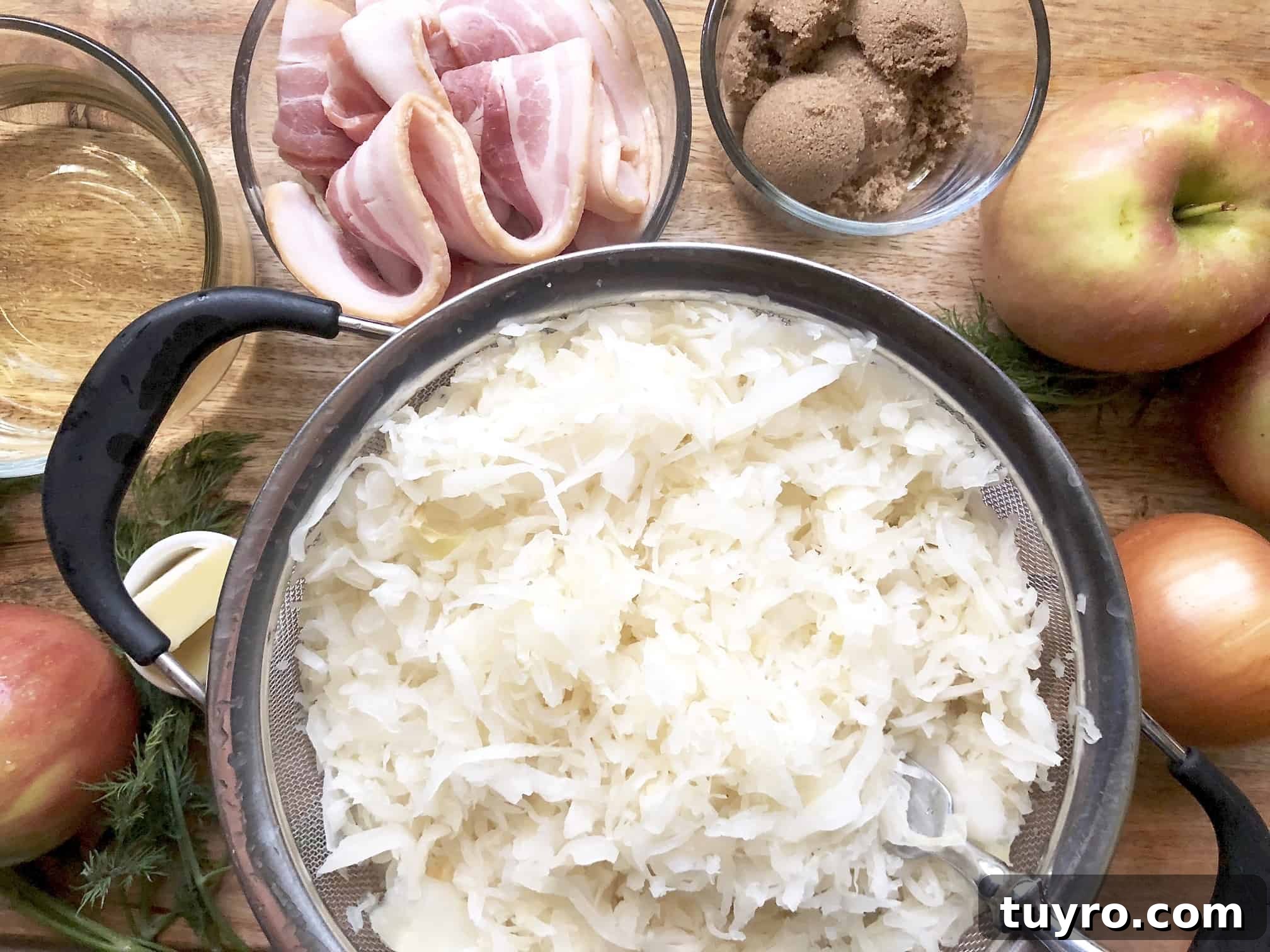 Skillet Sauerkraut with Bacon and Sauteed Apples 2 sauerkraut with bacon & sautéed apples