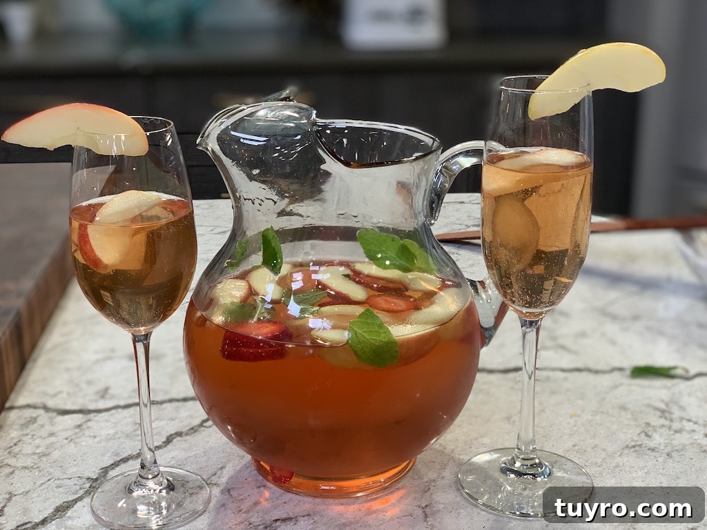 Apple Rosé Sangria Apple Rosé Sangria