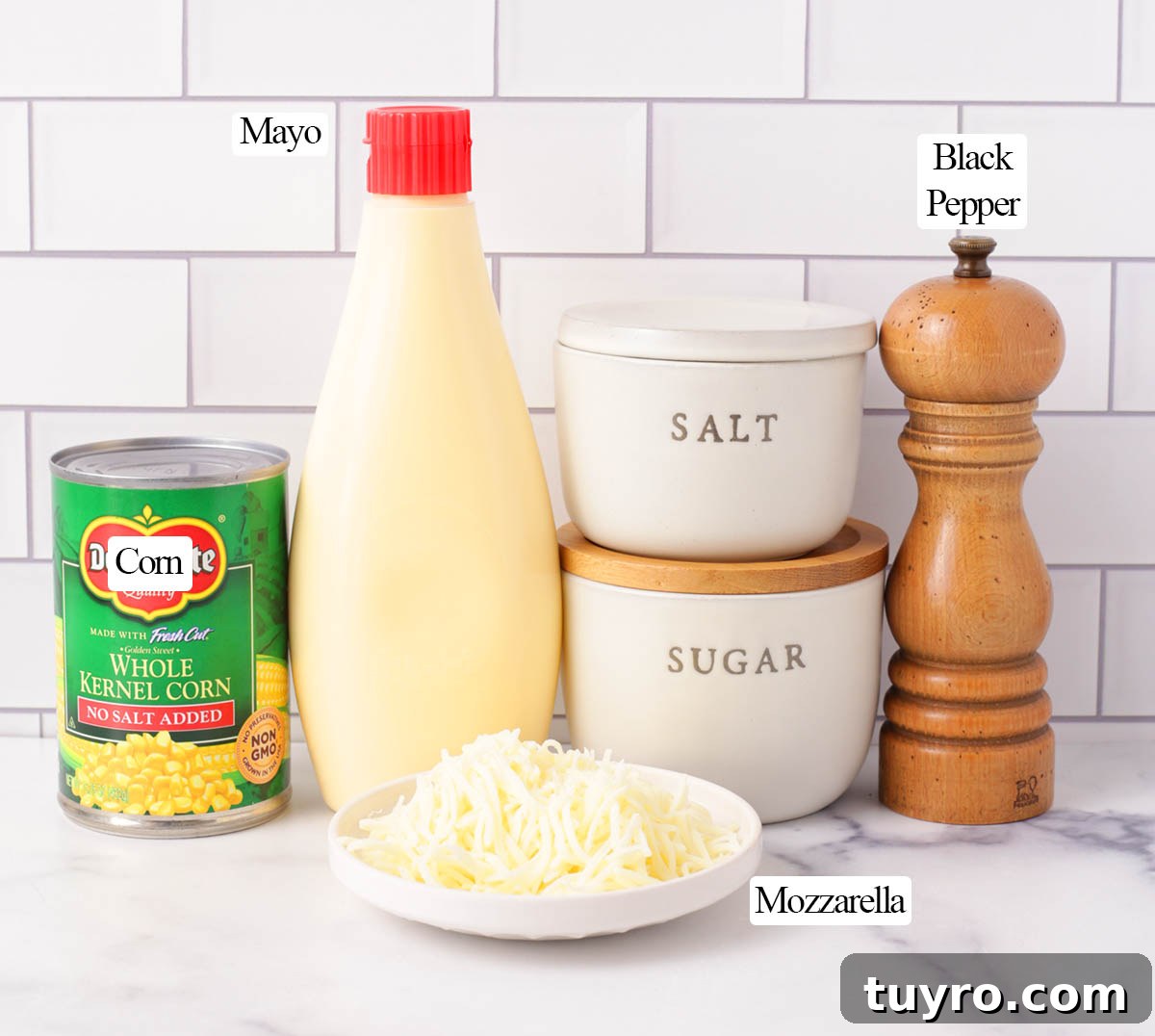 Korean-Style Cheese Corn Recipe — Creamy Corn with Mozzarella 3 Cheesy corn in a skillet