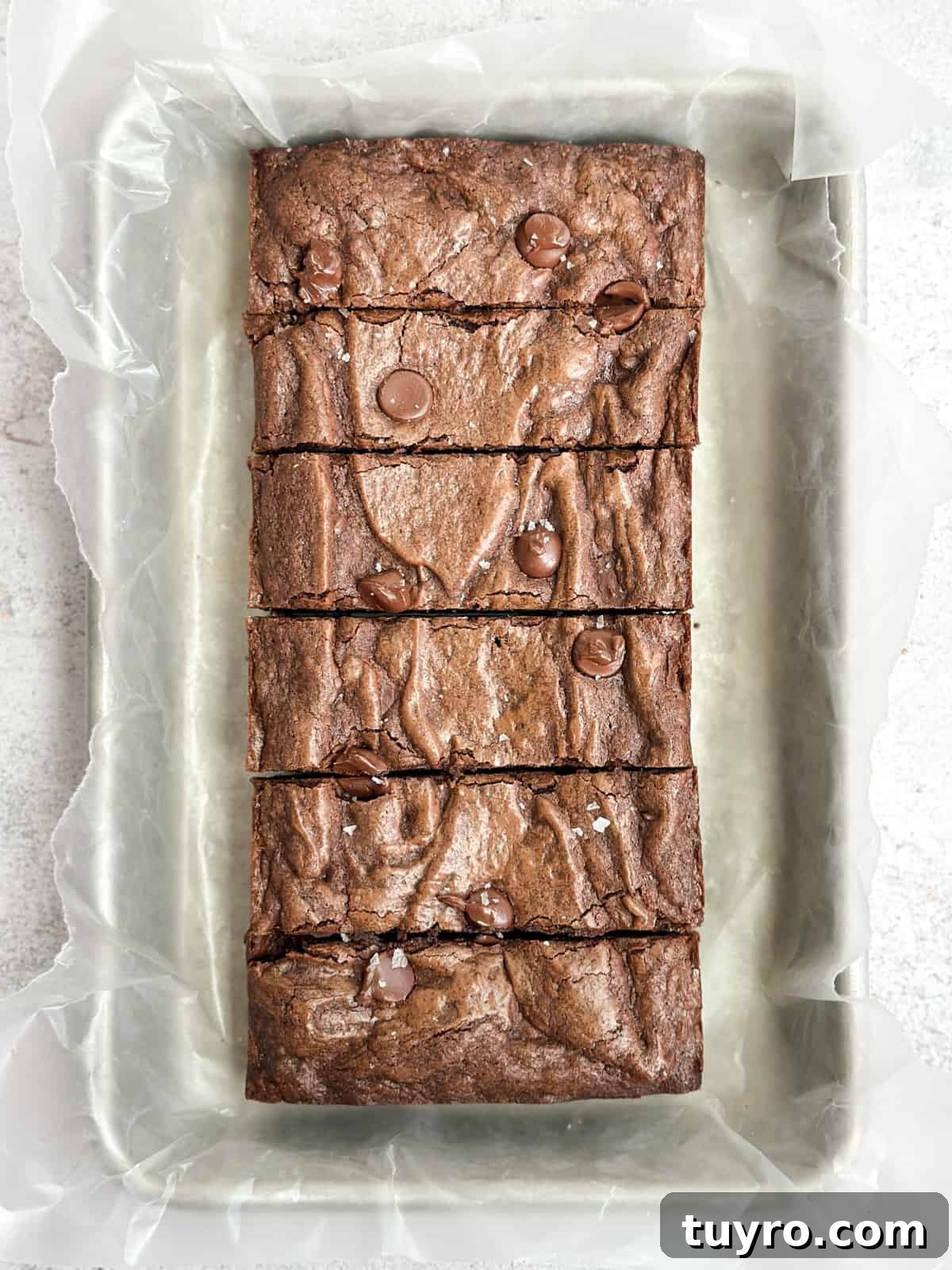 the full pan of small batch brownies.